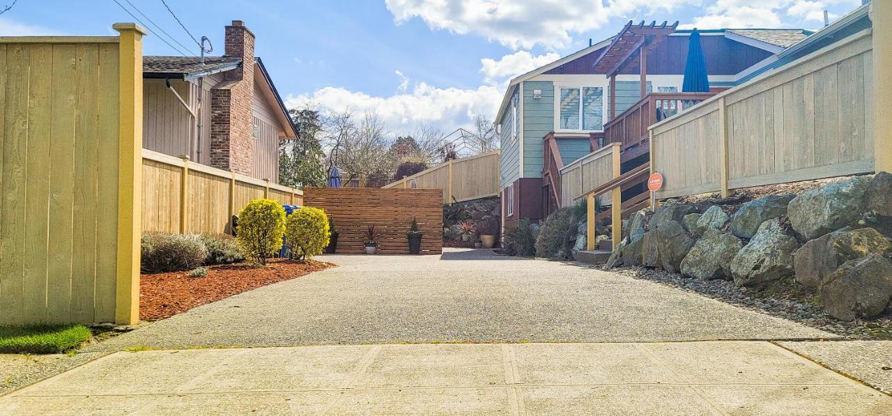 Modern Seattle Oasis Apartment Екстериор снимка