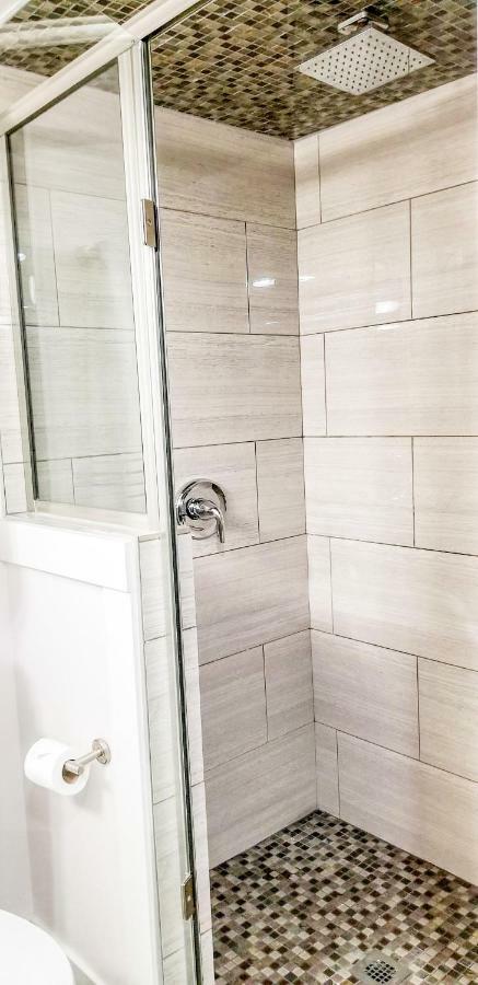 Modern Seattle Oasis Apartment Екстериор снимка